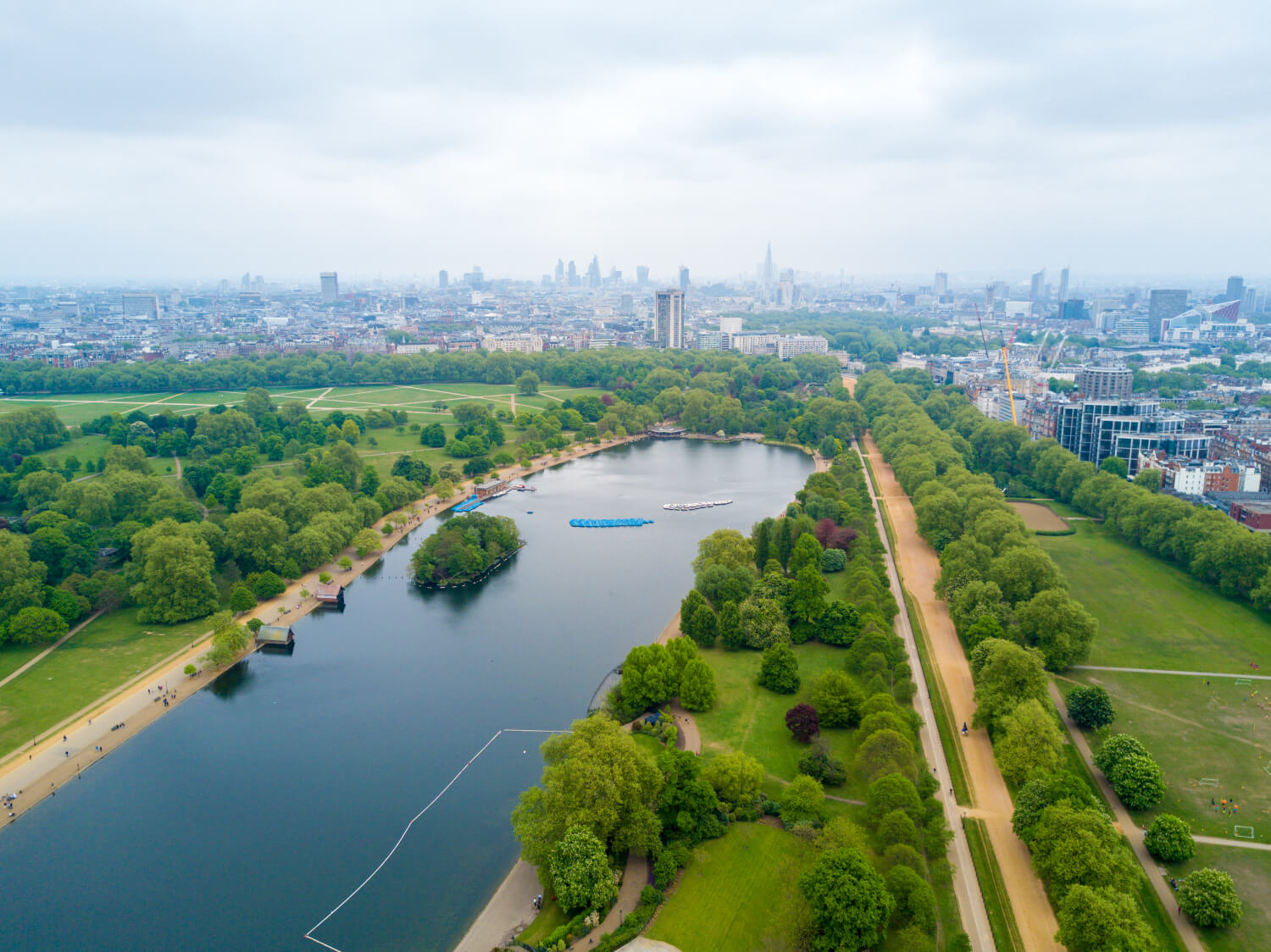 bird-eye-view-of-the-famous-hyde-park-in-london-u-2023-11-27-04-57-37-utc (1) (2)