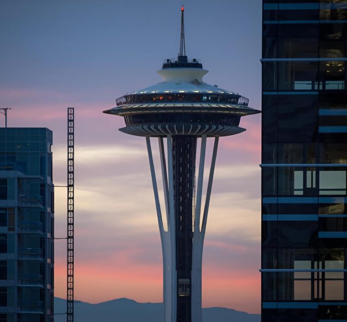 Space Needle (1) Space Needle (1)