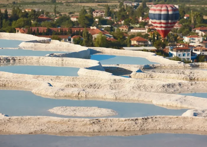 pamukkale-white-mineral-limestone-natural-pools-an-2025-01-27-16-59-32-utc