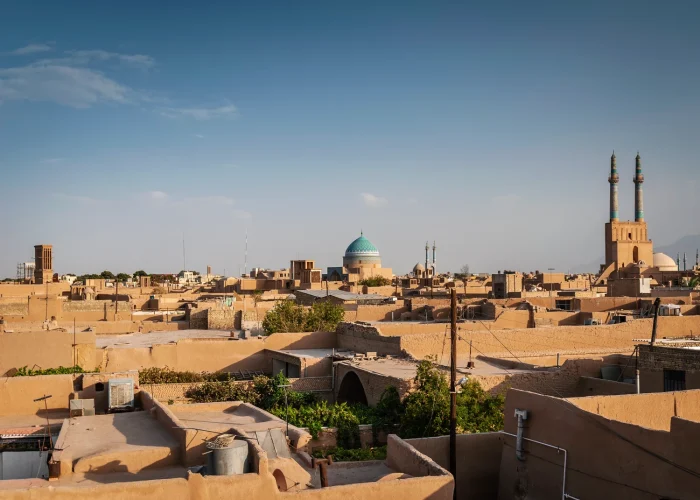 rootops-and-landscape-view-of-yazd-city-old-town-i-2025-09-21-16-14-42-utc